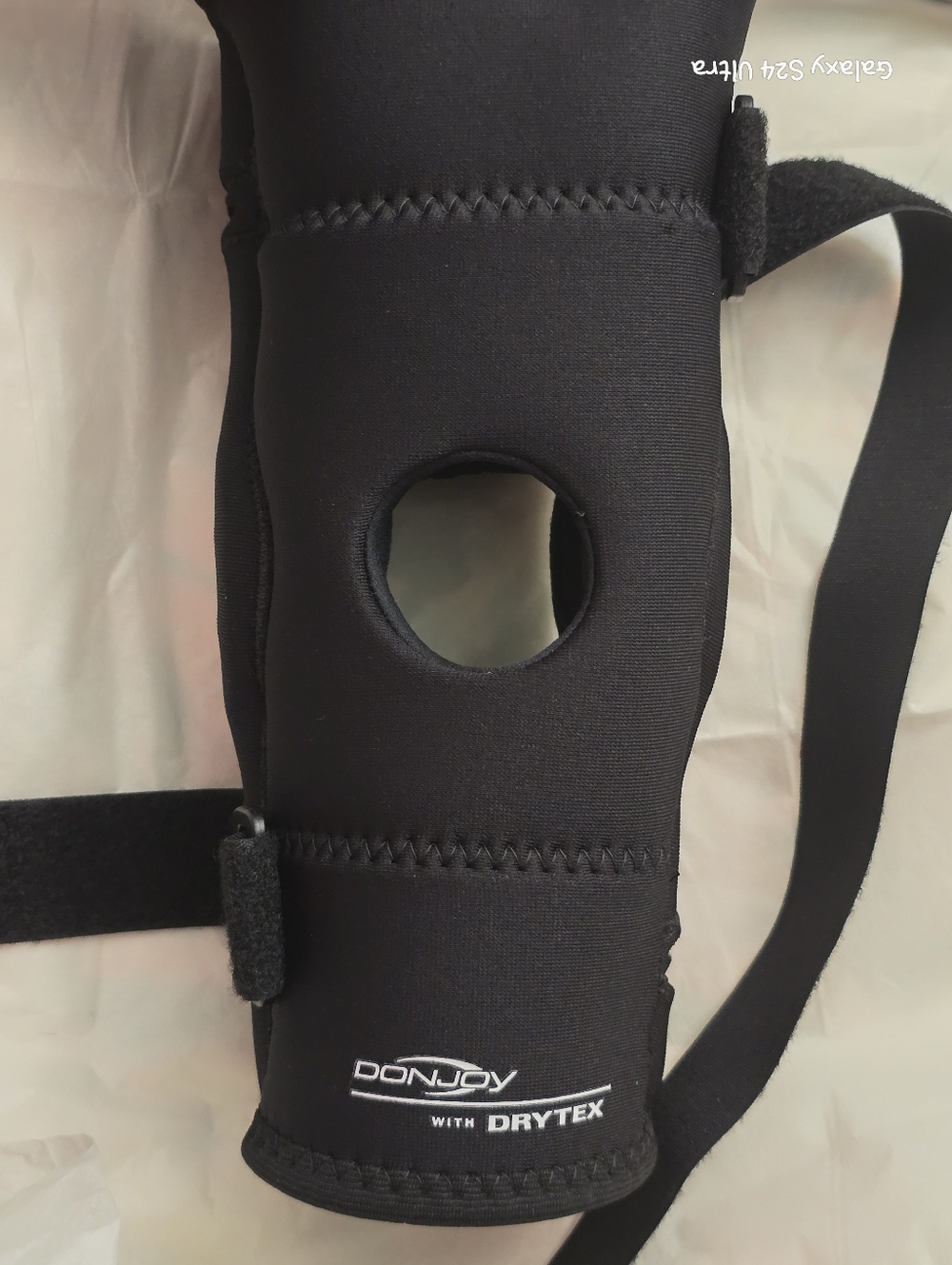 DonJoy Deluxe Hinged Knee Brace With Drytex NEW In BOX Sz Medium